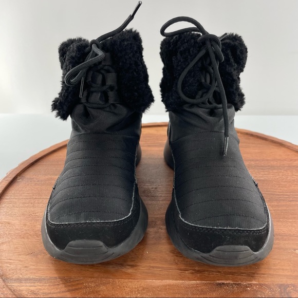Nike Kaishi Black Winter Boots size 8 - Picture 3 of 12